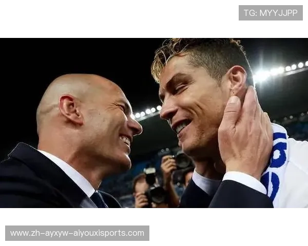 齐达内：欧冠历史首位球员与教练双料冠军的辉煌征程